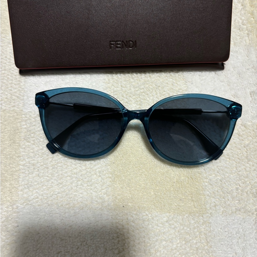 Authentic Blue Fendi Sunglasses 57mm - Picture 4 of 6